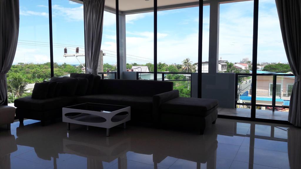 Moment House Hostel Hua Hin